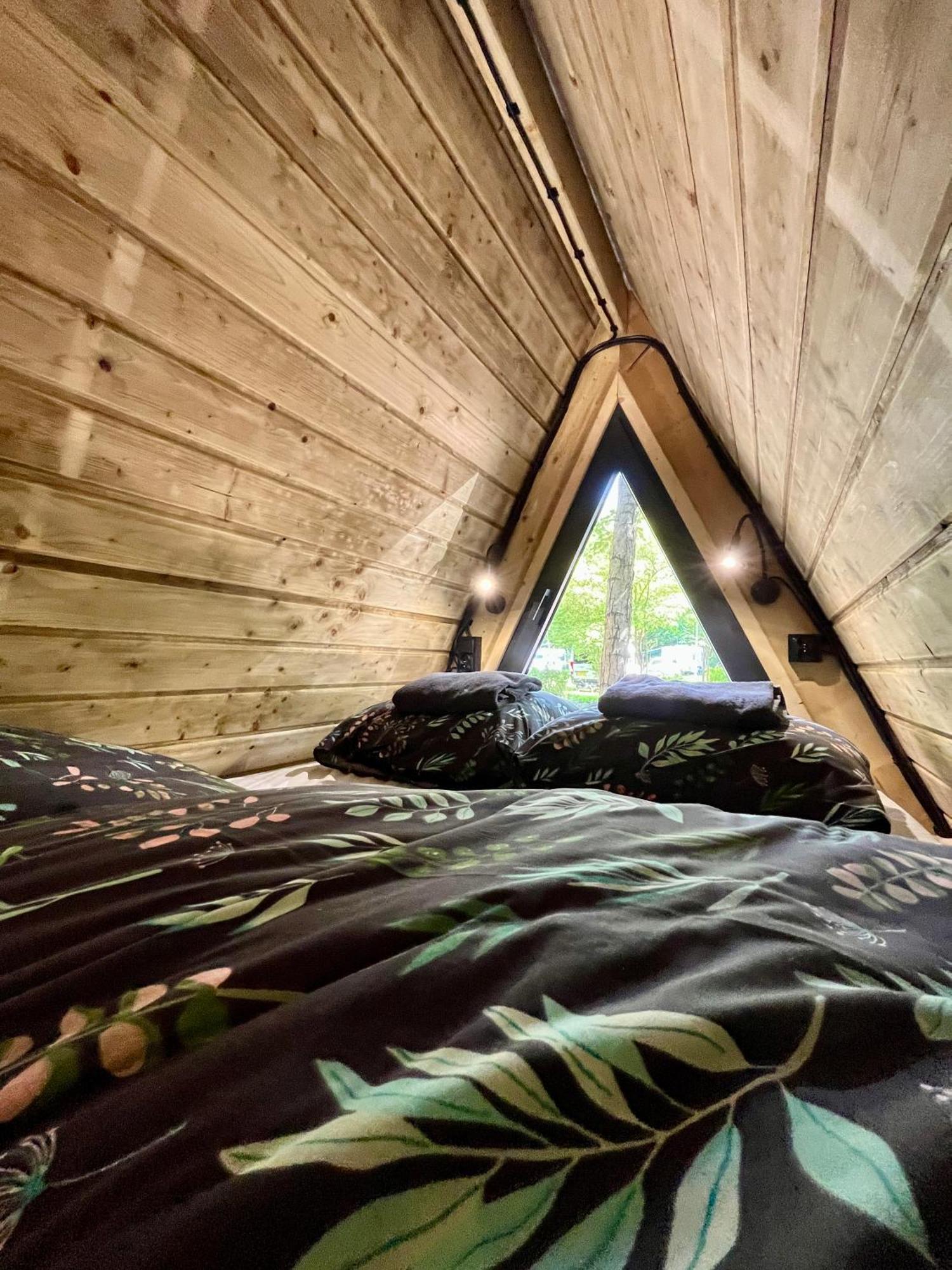 מלון סופוט Metropolis Campglamping מראה חיצוני תמונה